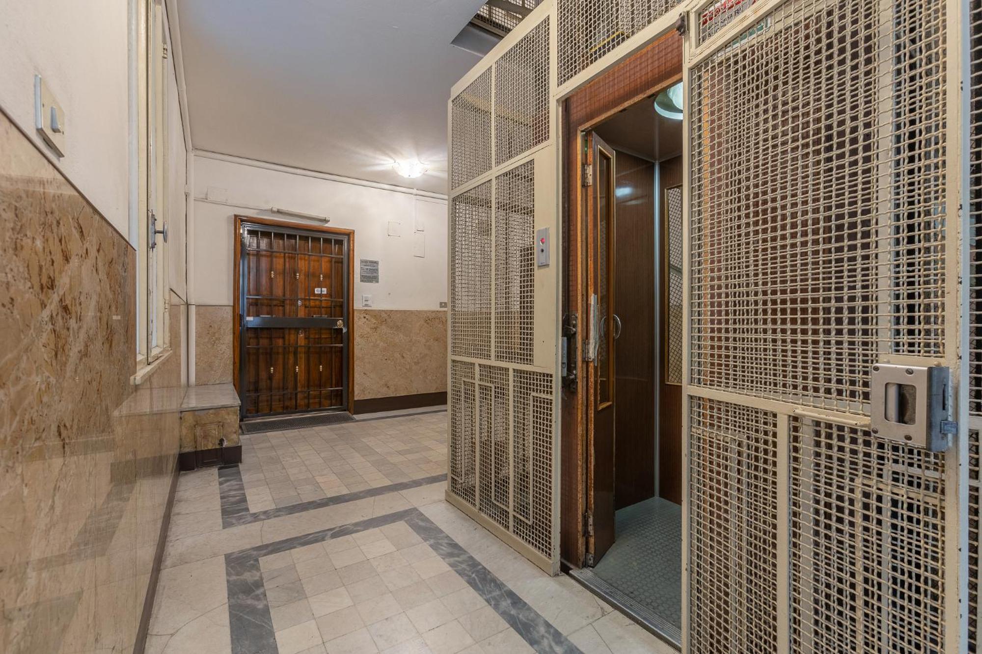 Matinum Central & Spacious Apartment Bologna Eksteriør bilde